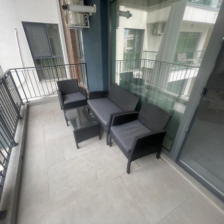 Velier Holiday Apartments Mamaia Buitenkant foto