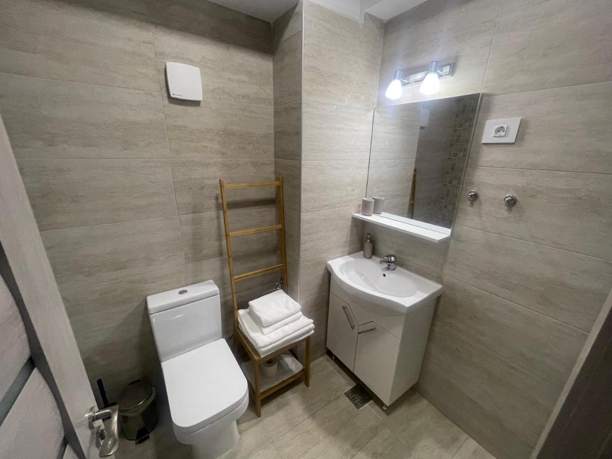 Velier Holiday Apartments Mamaia Buitenkant foto